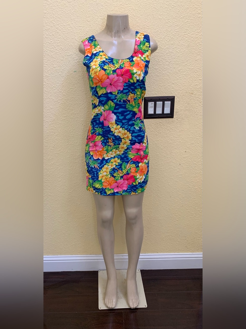 VTG Jams World Size 3 Sleeveless Pop Art Tropical Hawaiian Print Mini Dress